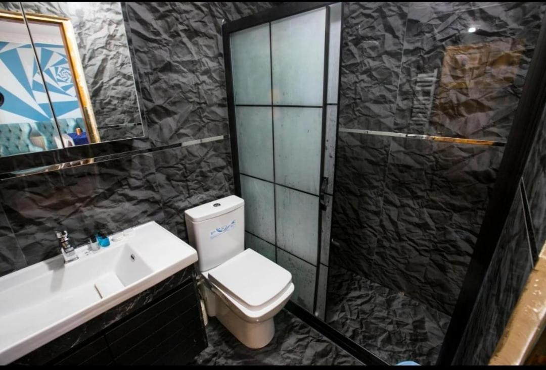 2br - 1lr Seaview Family Flat 10 Min Walk To Center Daire